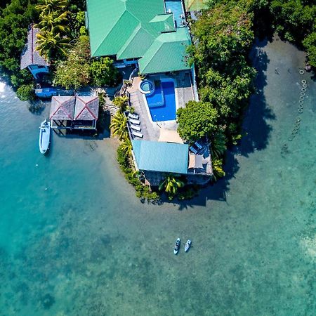 Edgewater Dive & Spa Resort Пуэрто-Галера Экстерьер фото